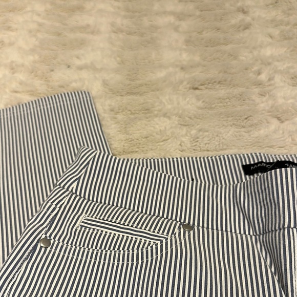 Striped Blue and White Capri Pants - Picture 2 of 5